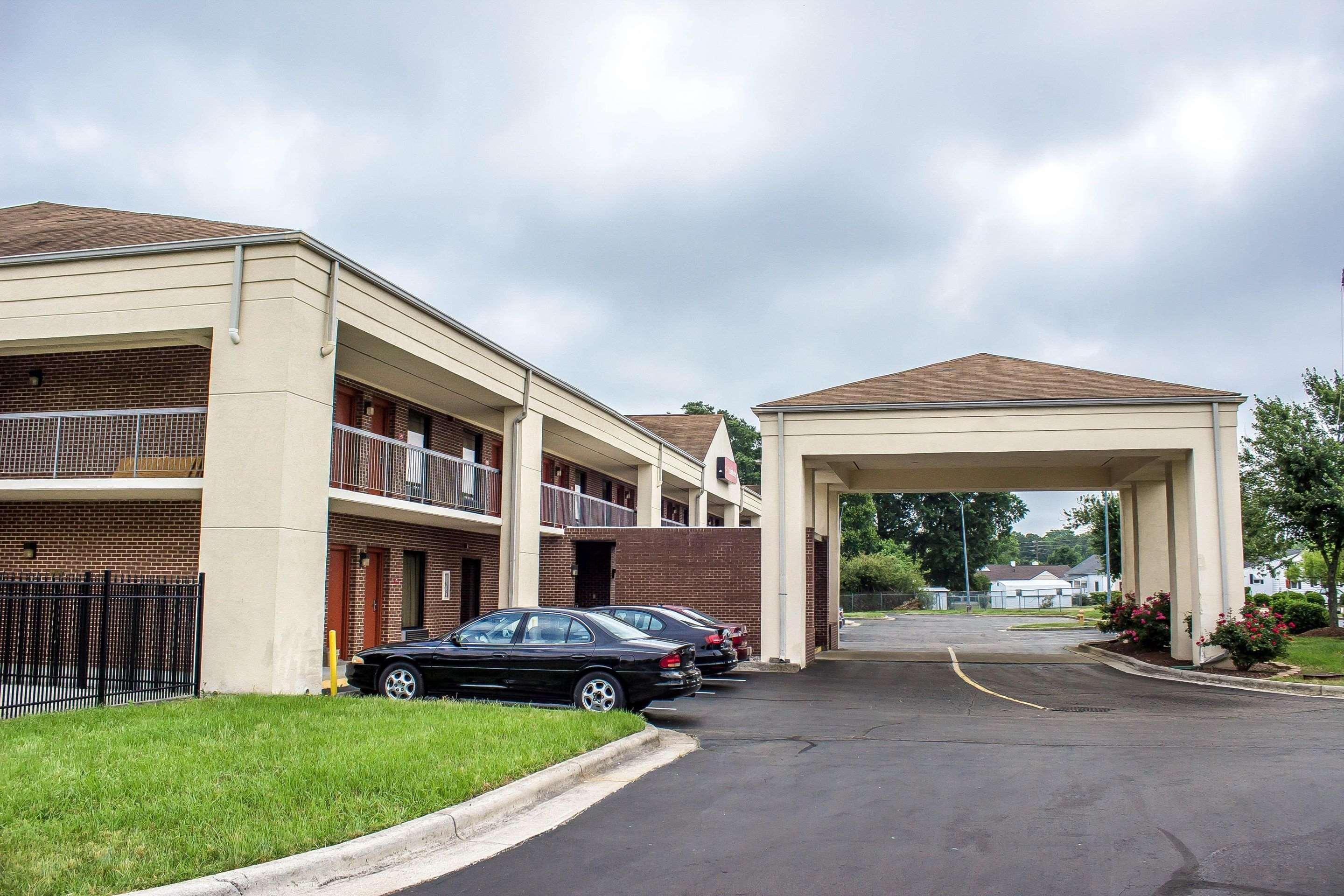 Quality Inn Henderson I-85 Exteriör bild